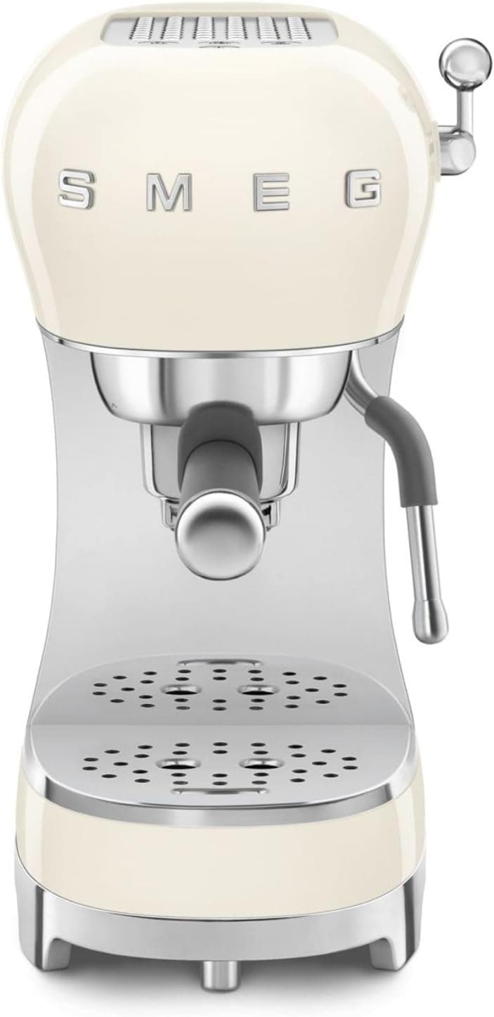 Smeg ECF02 product photo